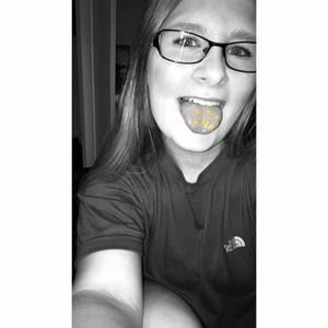 Meet your Posher, Torri